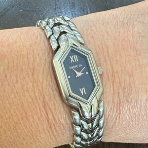 Invicta Women's Silver and Black Bracelet Watch